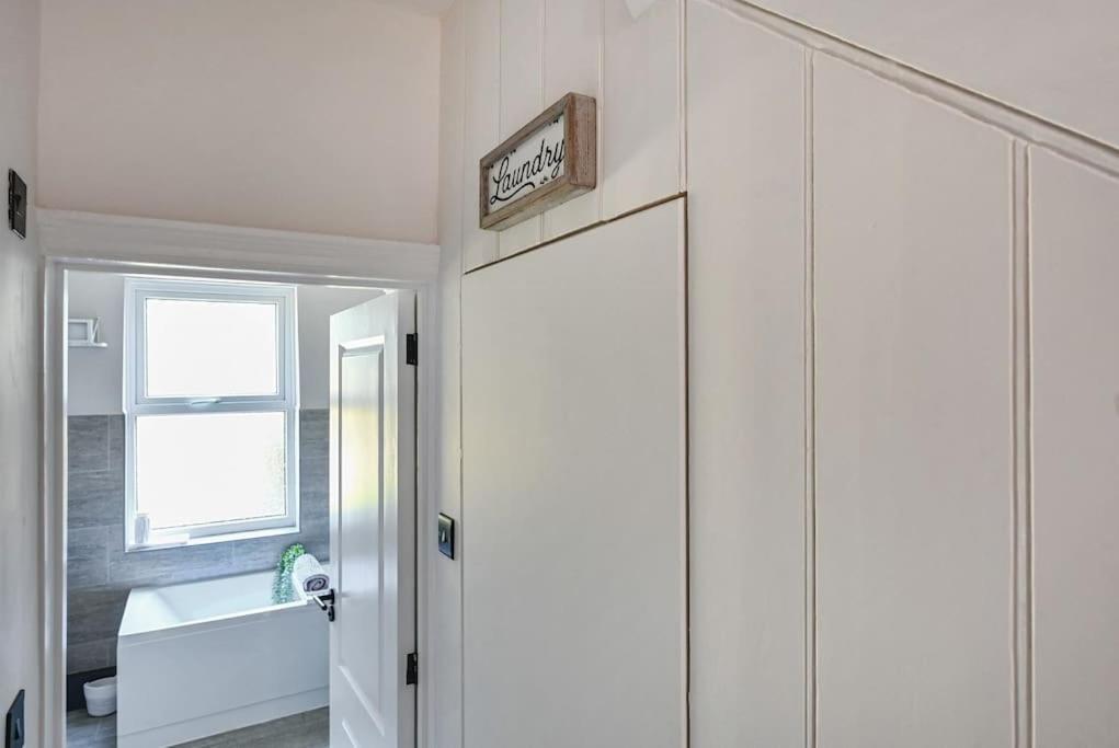 Stunning Spacious Duplex With Garden 141A Hastings Exteriör bild