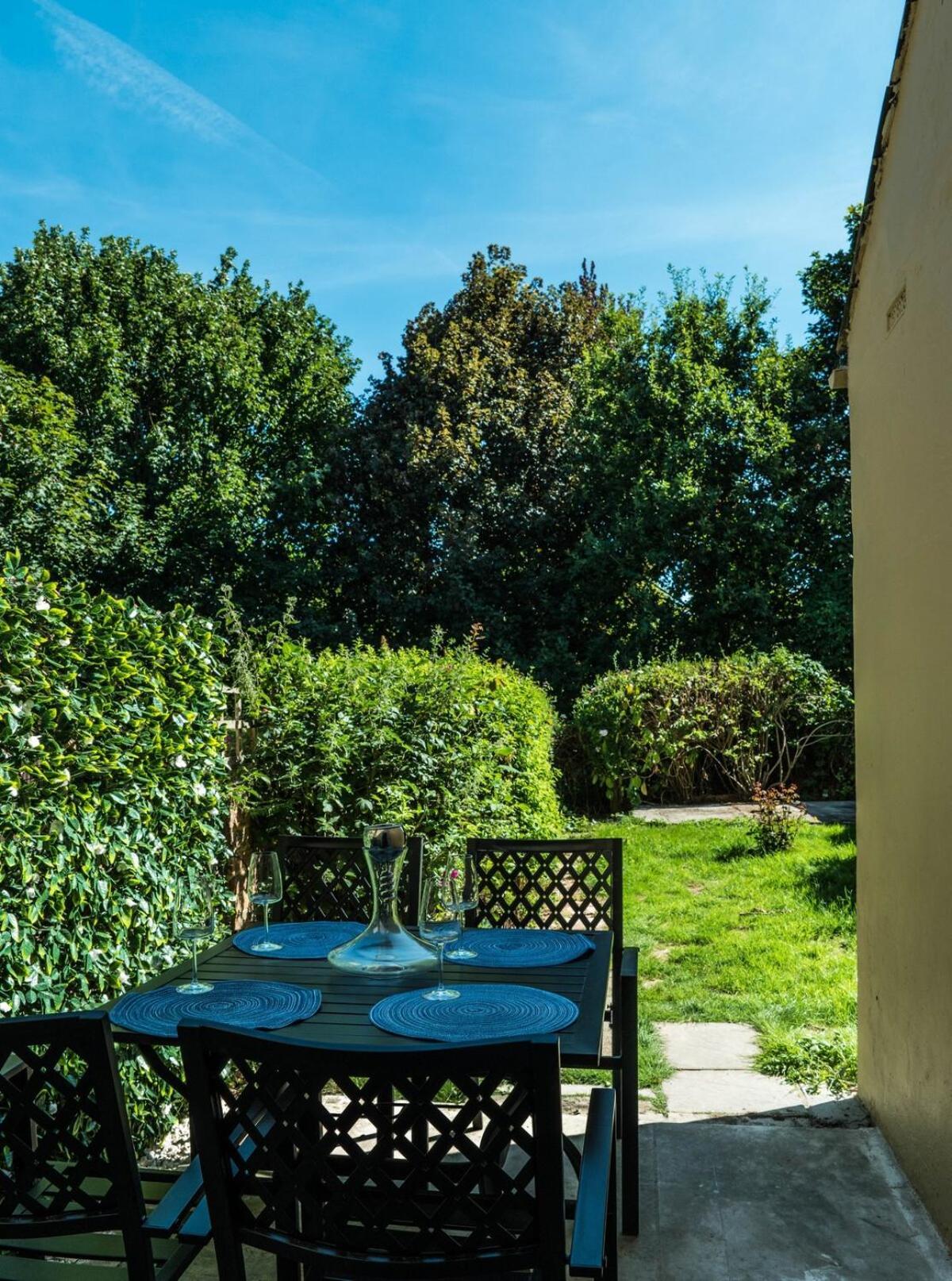 Stunning Spacious Duplex With Garden 141A Hastings Exteriör bild